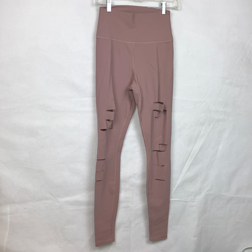 ALO Women’s Size M Warrior Cut Pink High-Waisted Leggings Sporty Gym Yoga Pants